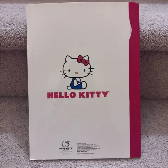 Hello Kitty Notebook with Colorful Design - Picture 2 of 4